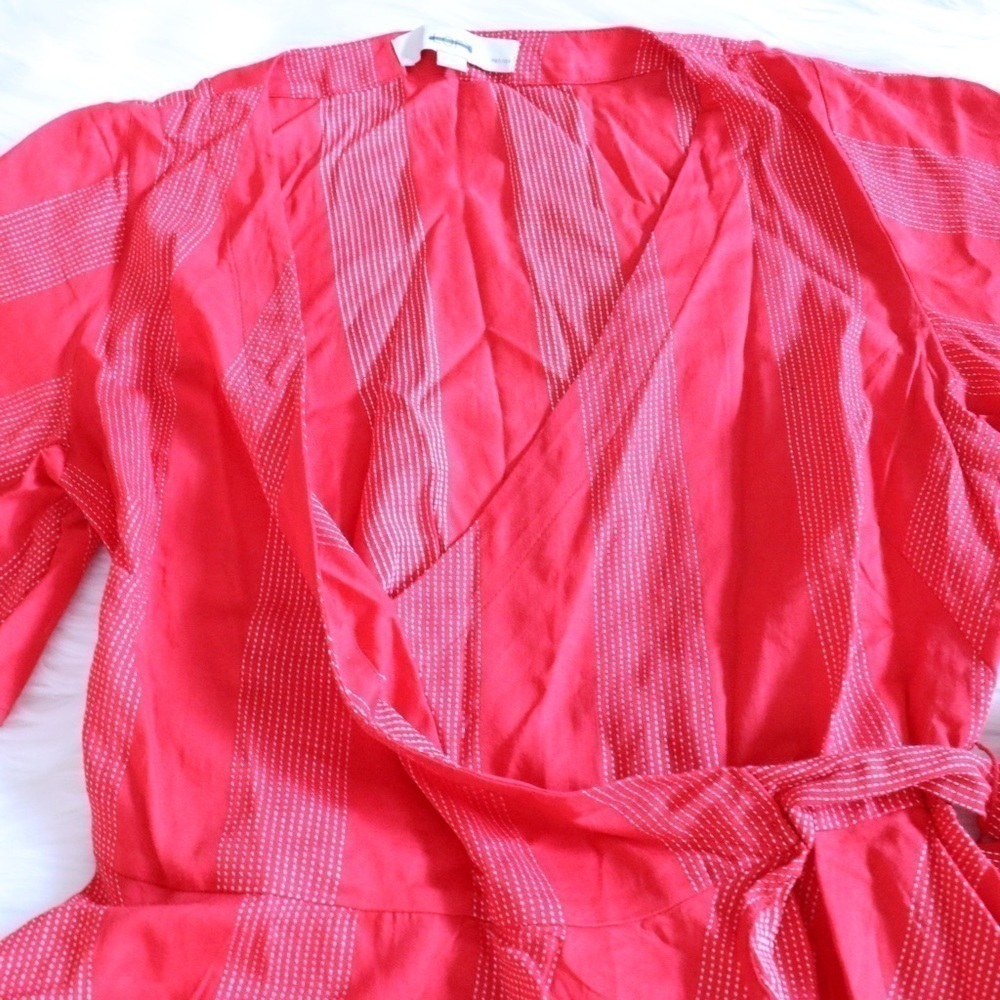 NEW Loft Blouse Red Short Sleeve Size Small Petite - Picture 6 of 9